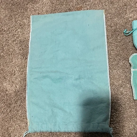 Tiffany & Co. Turquoise Pouch Collection - Picture 3 of 16
